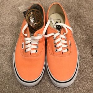 Vans Canvas Sneaker